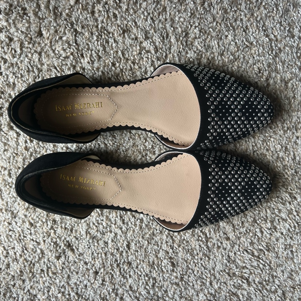 Beautiful Studded Black and Silver Flats by Isaac Mizrahi. Brand New. 6.5